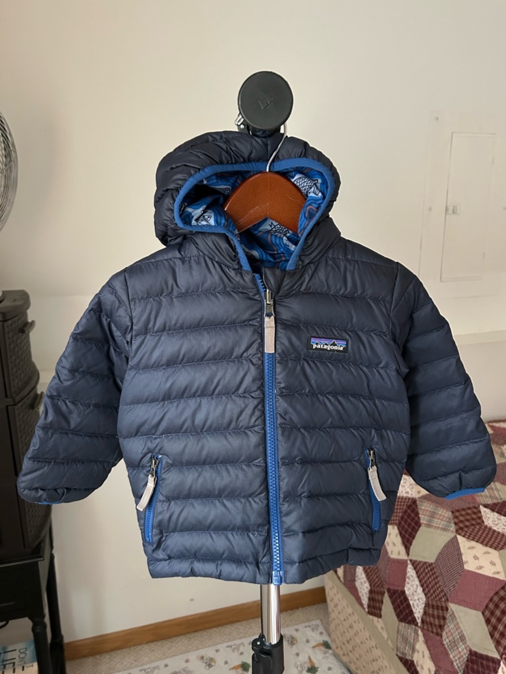 Patagonia Reversible Down Sweater Hoody Puffer Jacket 2T